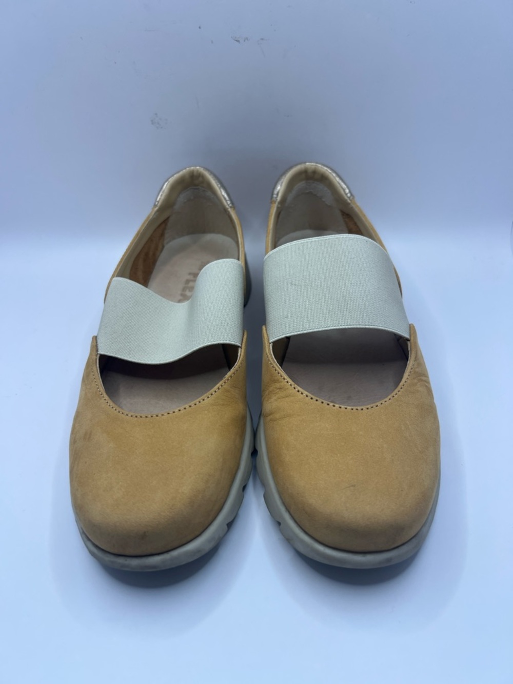 THE FLEXX Tan Nubuck Flats with Wide Cream Elastic Strap